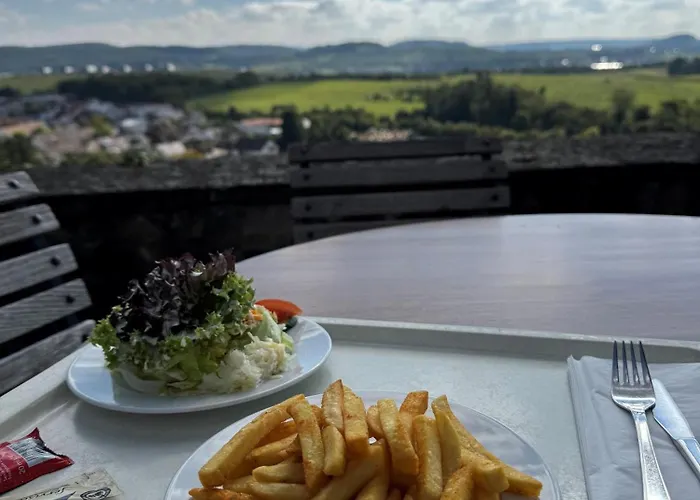 Апарт-отель Burg Stettenfels