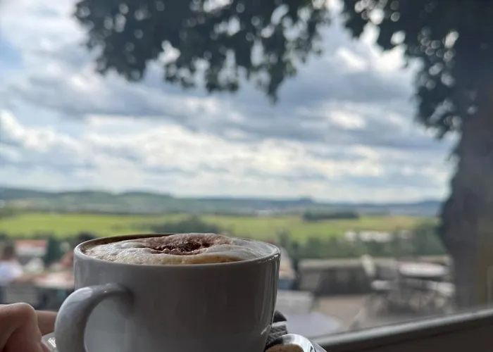 Апарт-отель Burg Stettenfels